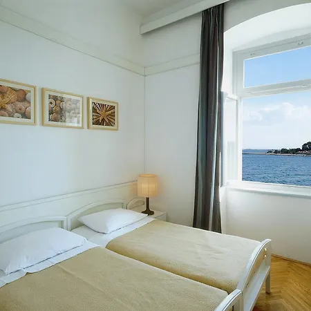 Jadran 2* Porec
